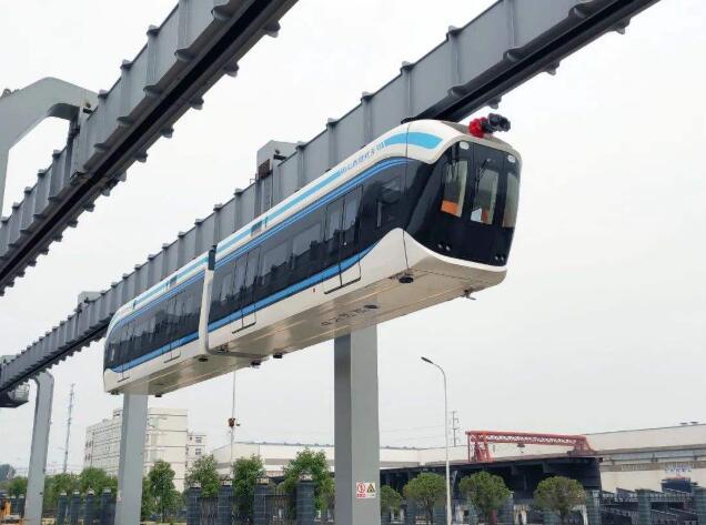 “空轨”列车