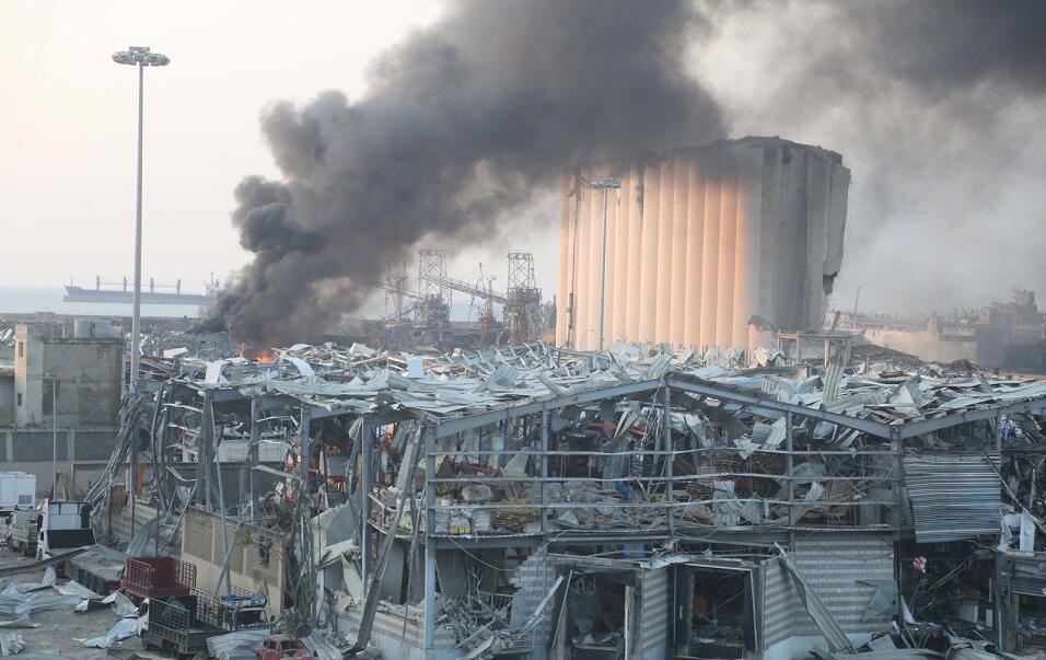 黎巴嫩首都突发大爆炸
